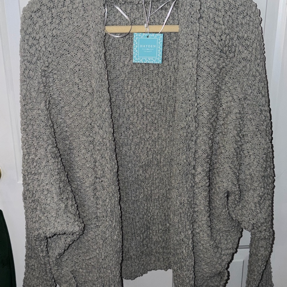 Hayden Textured Gray Cardigan